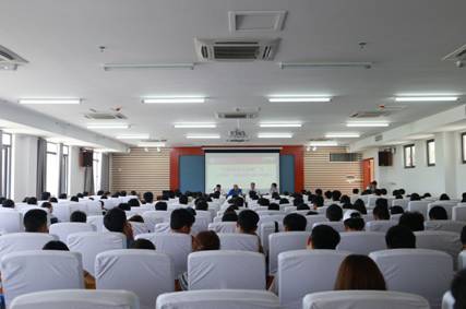 http://www.gzmu.edu.cn/images/19/05/15/164xkecxtf/q36y_image001.jpg